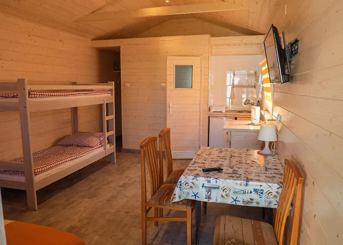 Tatil parkı Osrodek Madamaku