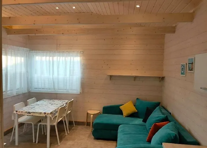 Ośrodek Madamaku Kompleks wypoczynkowy Sianożęty